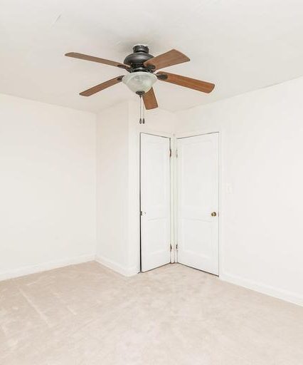3920 Wilke Ave. bedroom with ceiling fan
