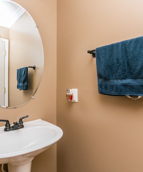 2354 Kateland Ct. bathroom round mirror