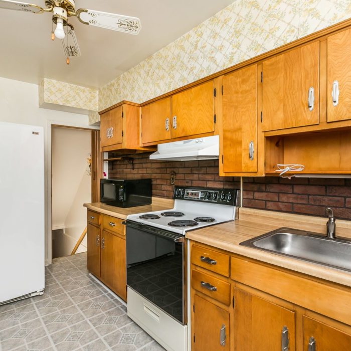 7830 Charlesmont Rd. kitchen with appliances