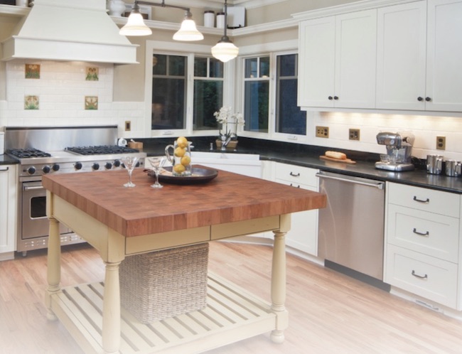 staging your kitchen when your house is for sale