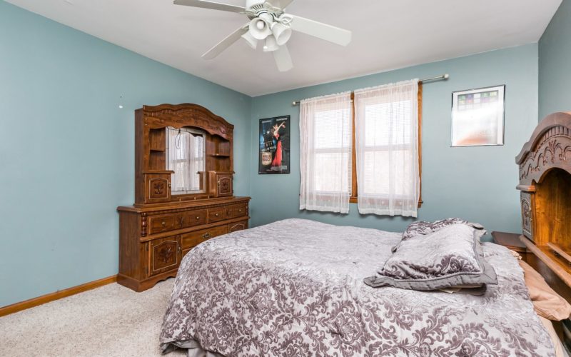 3501 Northway Drive, bedroom with ceiling fan
