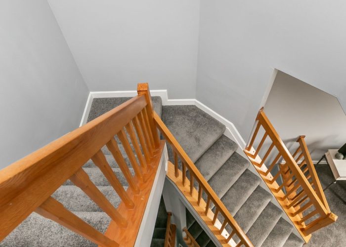 25 Stablemere Ct., bird's eye view of stairs