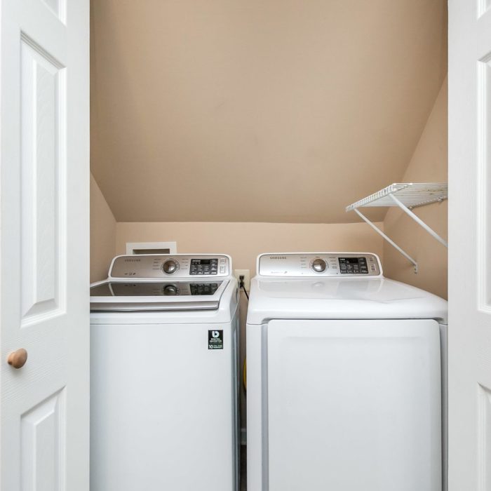3104 Yorkway, washer and dryer