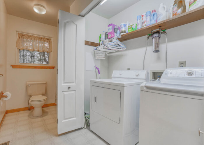 198 Donizetti Ct., washer, dryer and view of bathroom