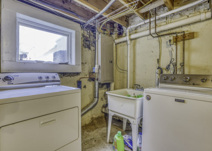 3304 E Baltimore St., washer and dryer in utility room