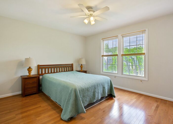 47 Cedarcone Court, primary bedroom showing windows