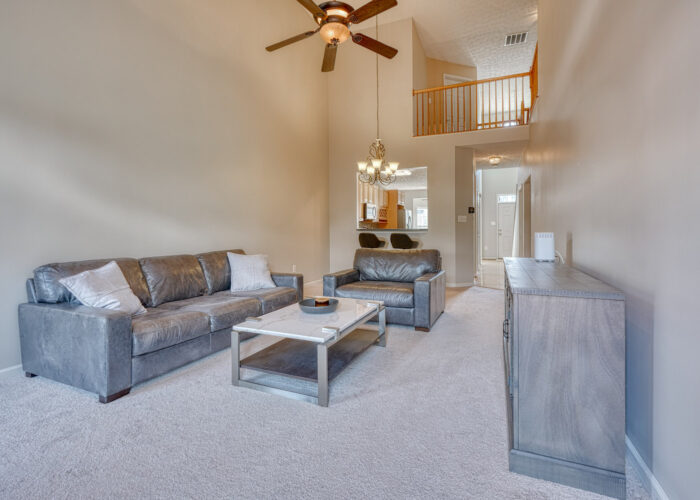 4900 Villa Point, living room and breakfast area