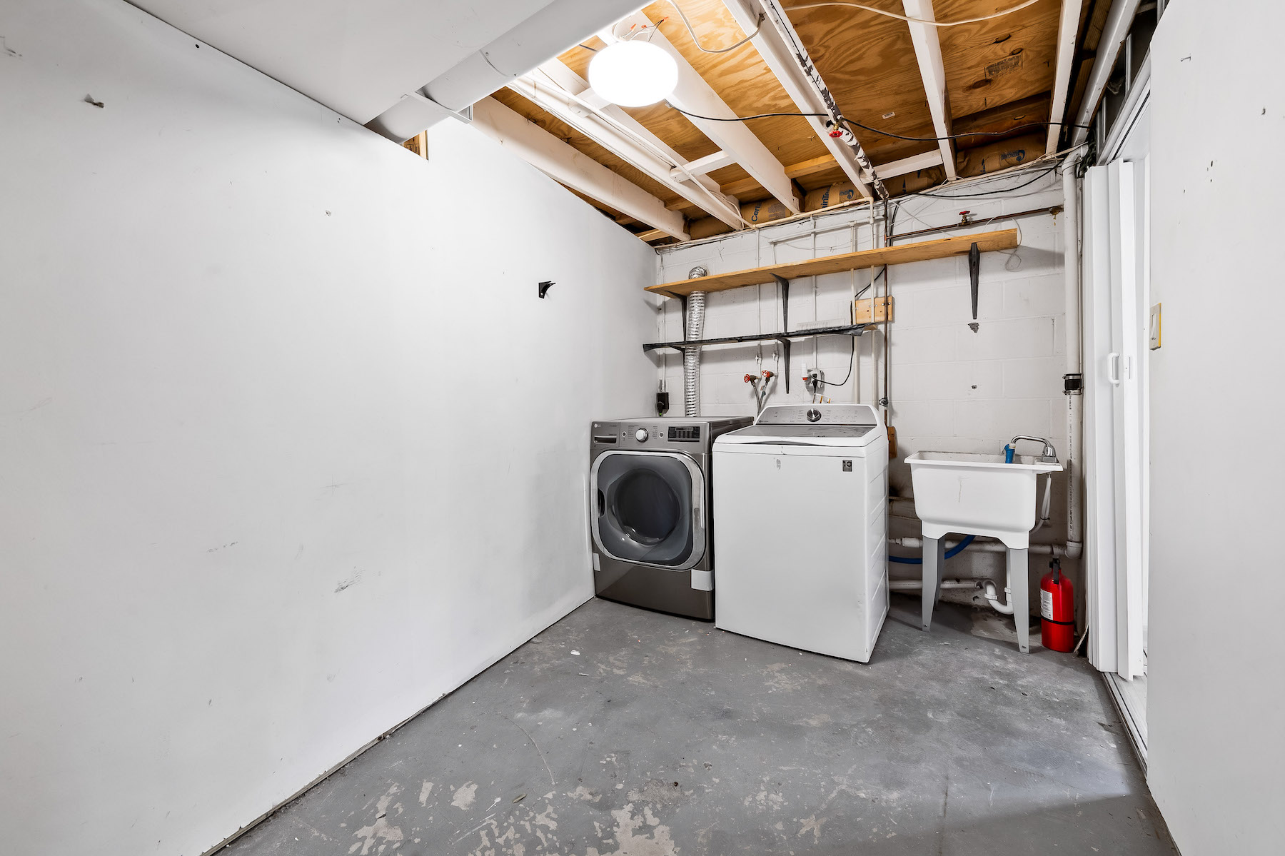 1246 S 48th St, laundry room for in-law suite.